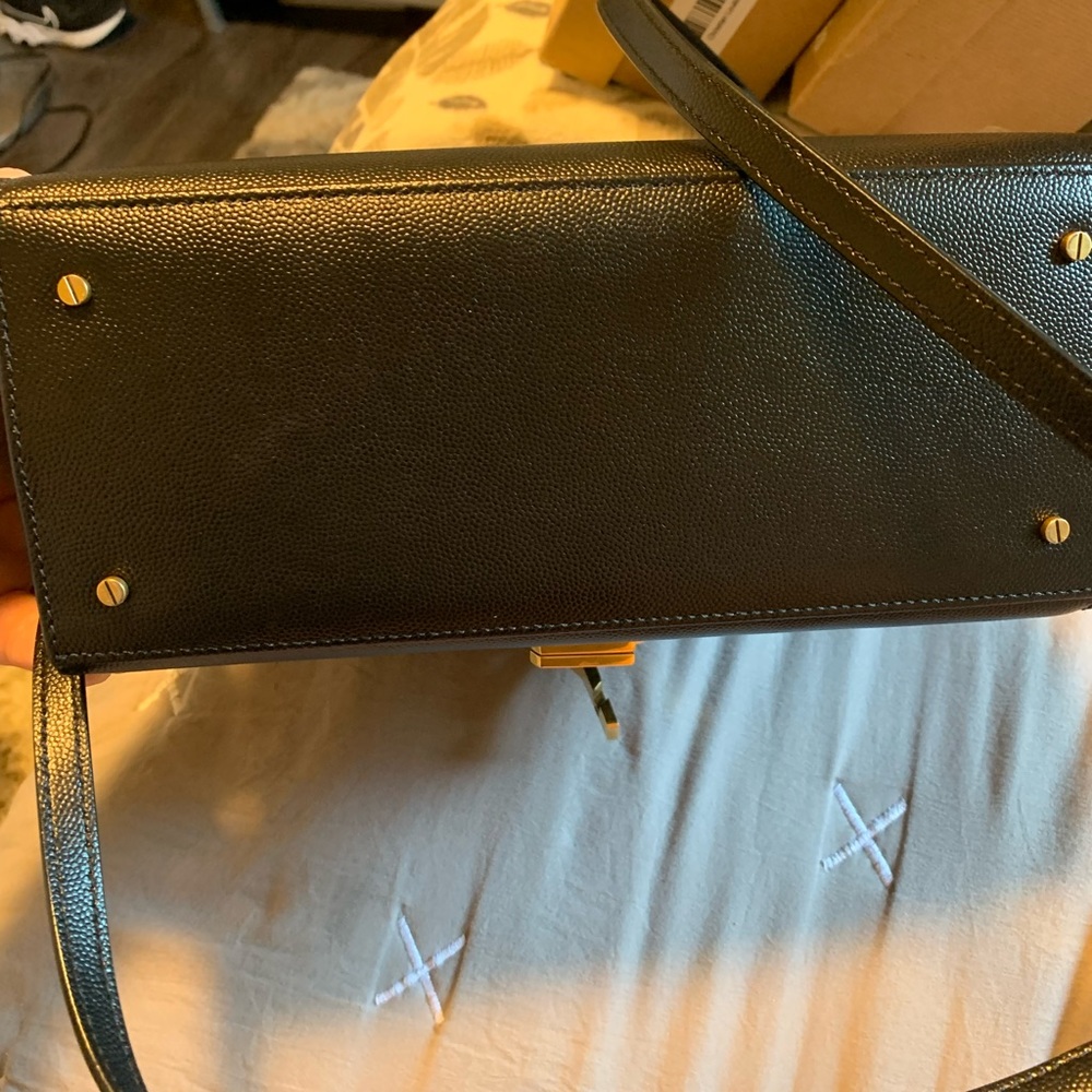 Ysl cassandra purse purchased from fashionphile never worn by me